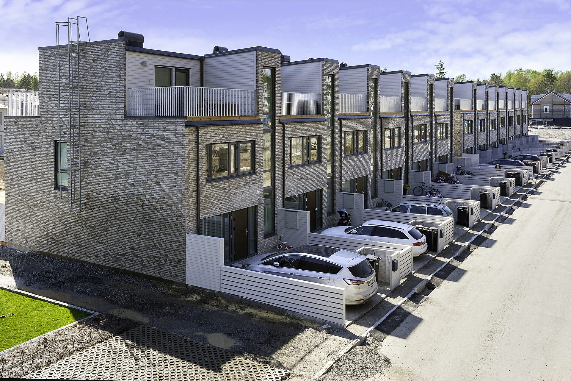 WWL Houses Skondal